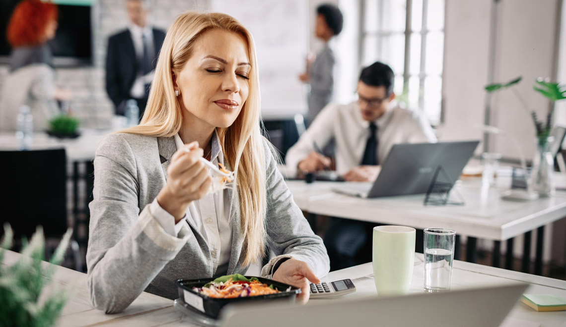 Comment bien manger au travail