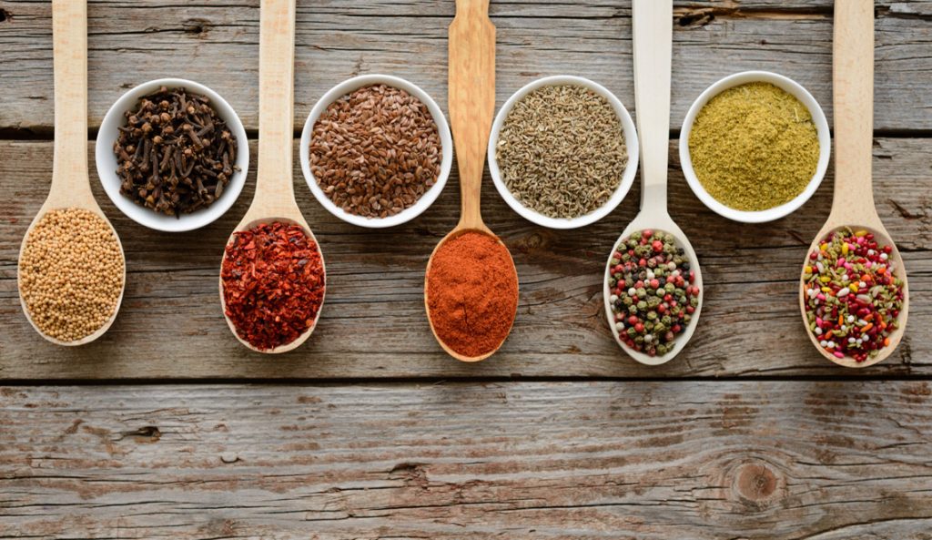 Les épices en cuisine : sublimez vos plats