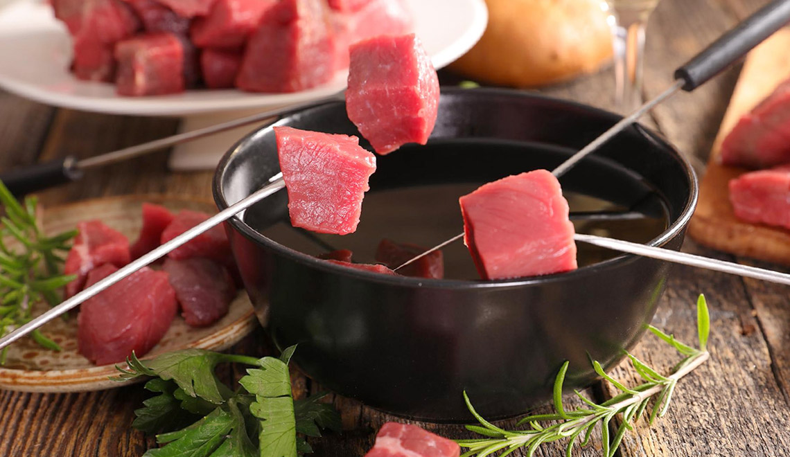 Fondue bourguignonne : origines et évolution