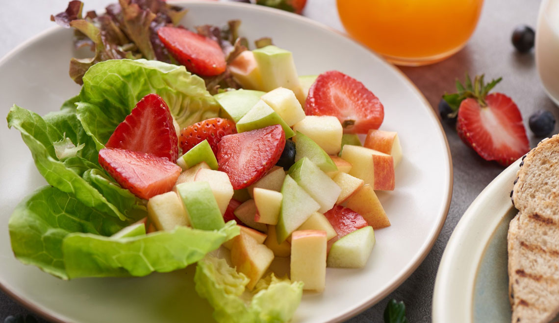 Fruits d’été : lesquels ajouter dans vos salades