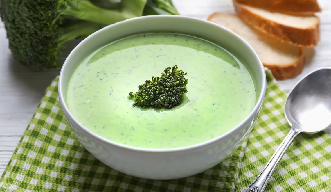 Soupes détox : recettes pour purifier votre organisme