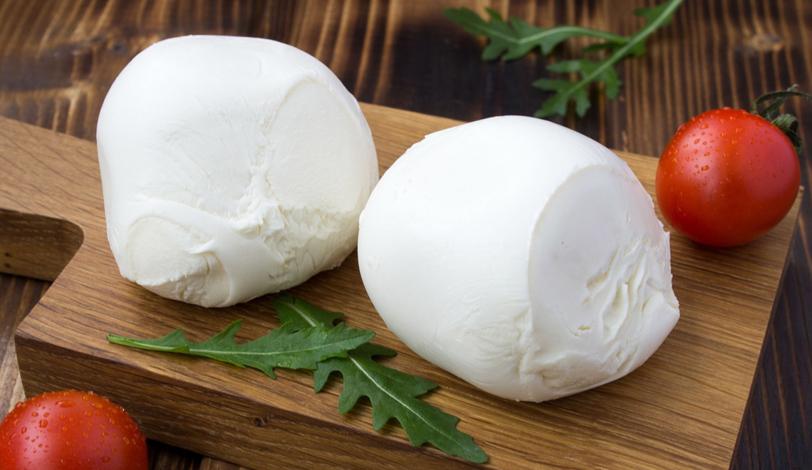 Pizzas : mozzarella fior di latte ou di bufala ?