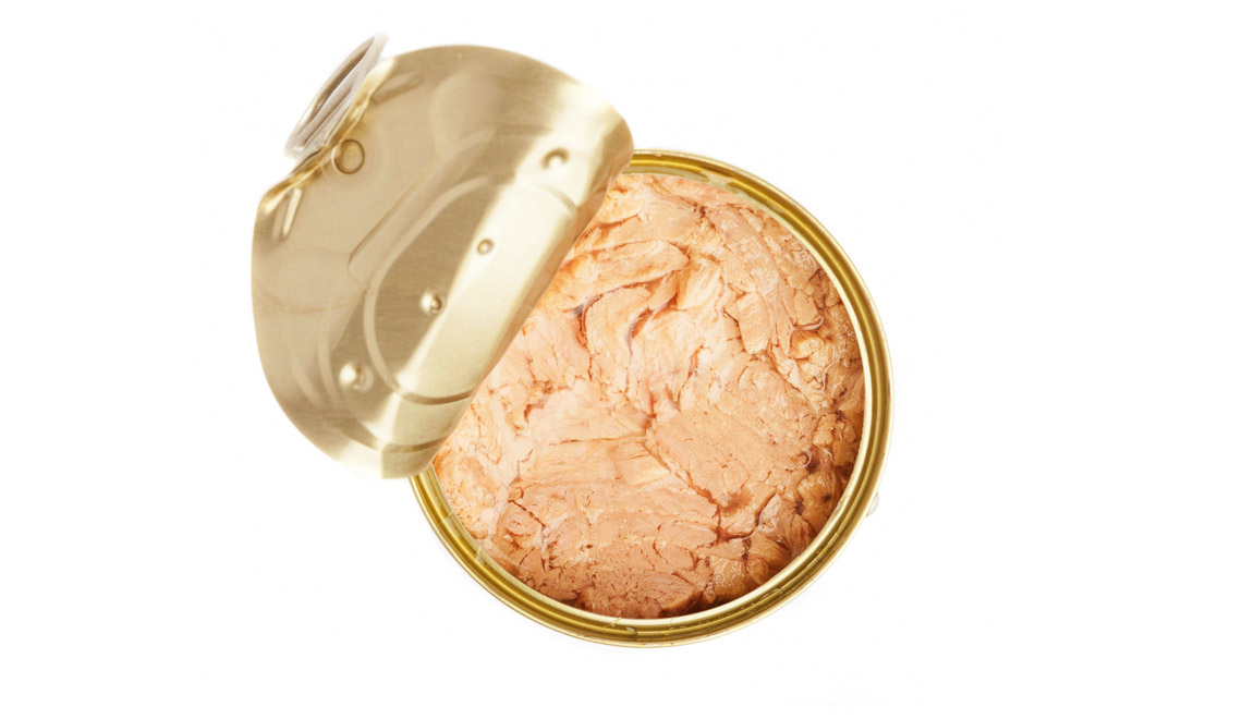 Thon en boîte : pratique, mais est-ce bon pour la santé ?